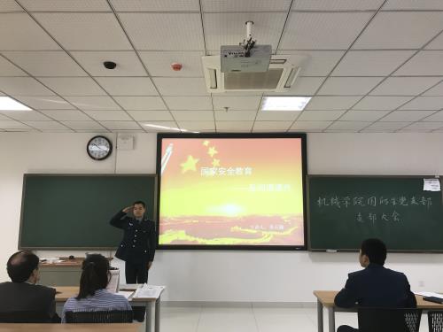 m1541523248282603.png 011B2EE9375354281EF0F0F9092FA3A6.png